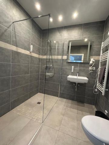 Second Home Hotel 梅泽堡 外观 照片